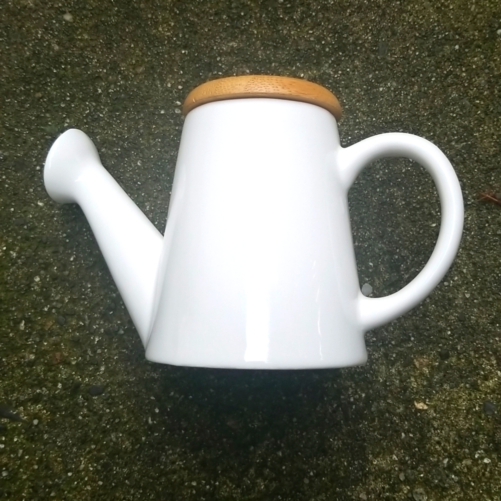 COPY 🇺🇦 Decorative Small Ceramic Tea Pitcher Collectible Shabby Chik New